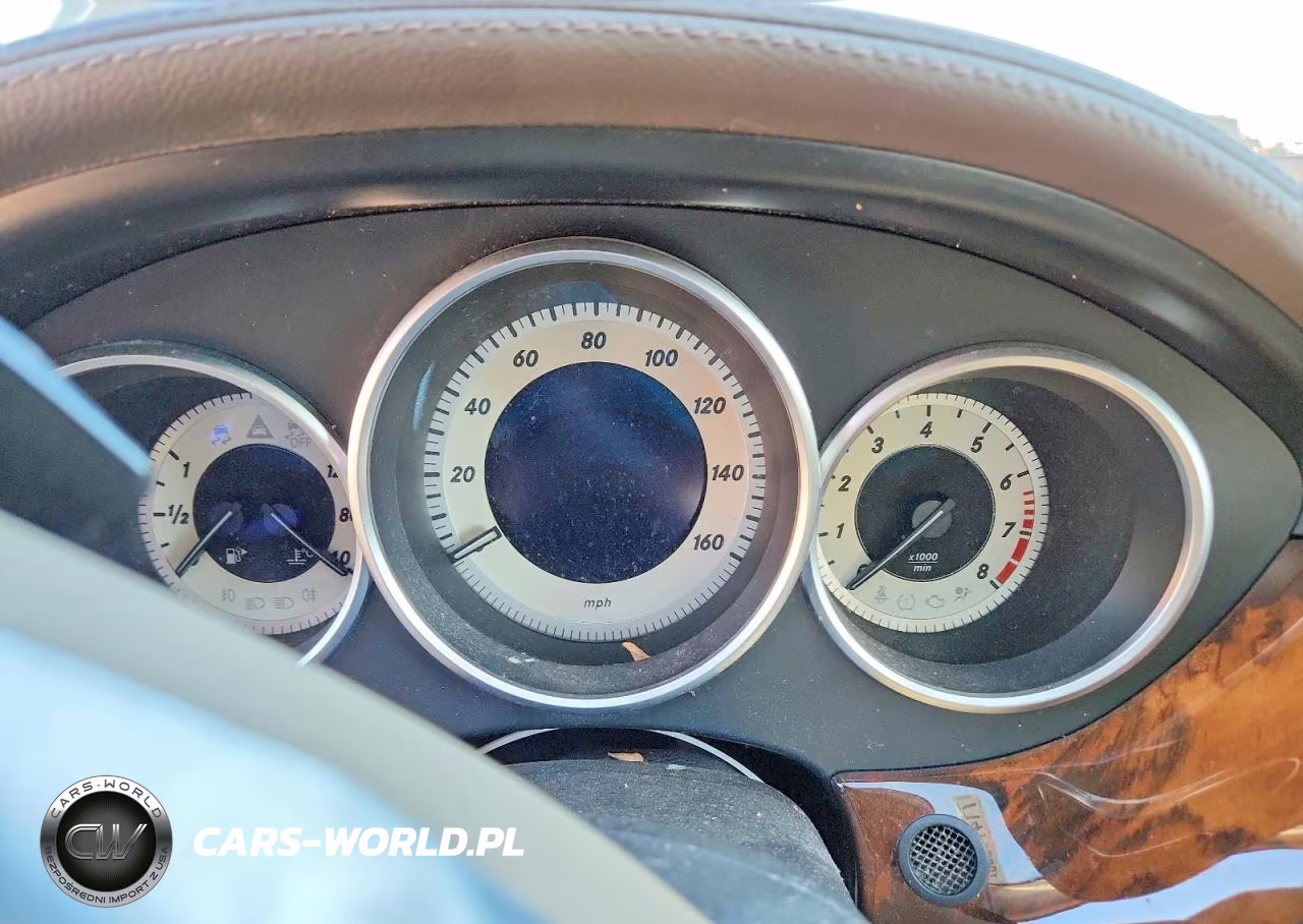2012 Mercedes-Benz Cls 550 VIN:WDDLJ7DB7CA010723 - 9