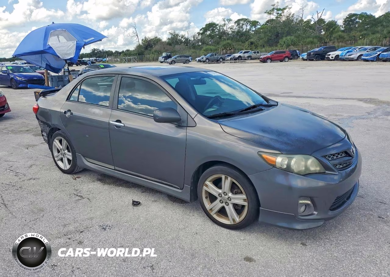 2013 Toyota Corolla S VIN:5YFBU4EE9DP121825 - 4