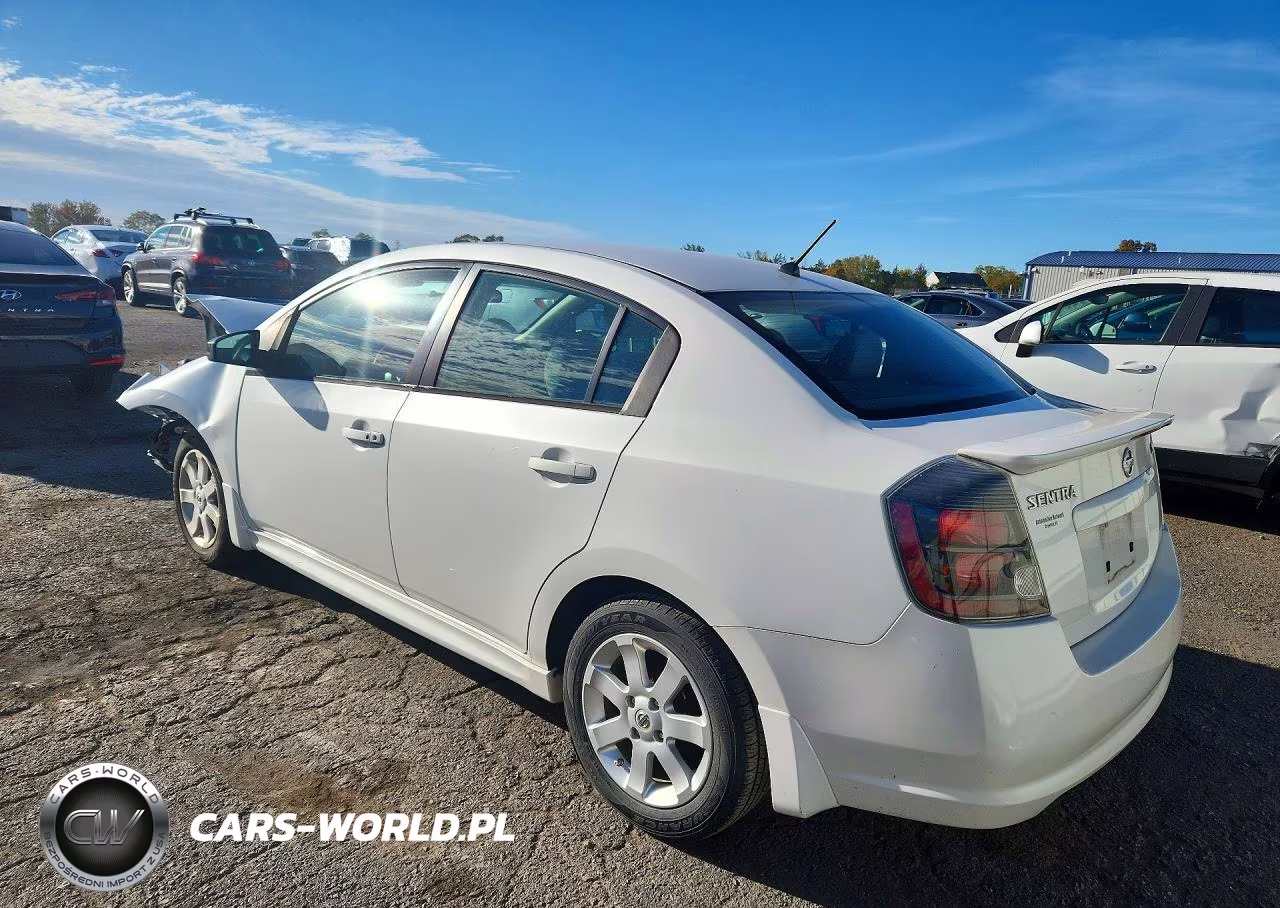 2012 Nissan Sentra 2.0 VIN:3N1AB6AP4CL705651 - 2