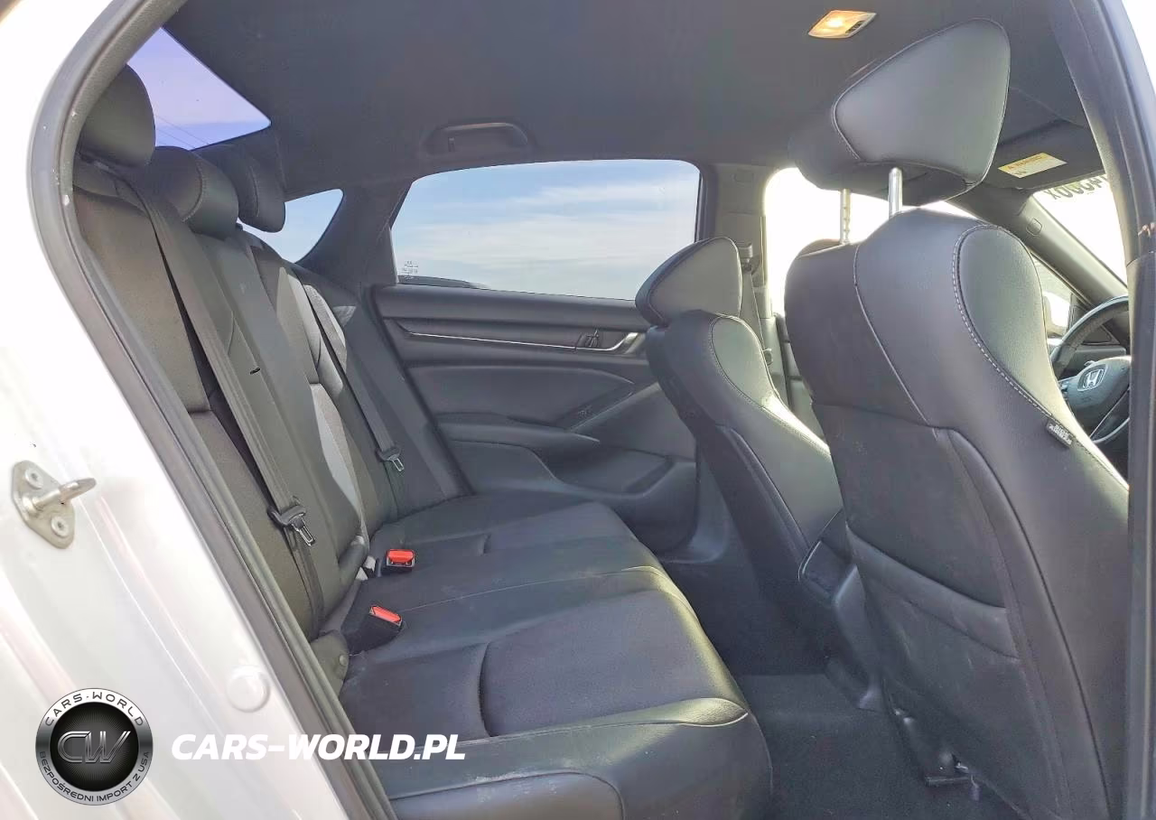 2019 Honda Accord Sport VIN:1HGCV1F35KA051725 - 10