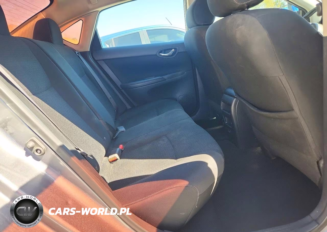 2019 Nissan Sentra S VIN:3N1AB7AP7KY207824 - 10