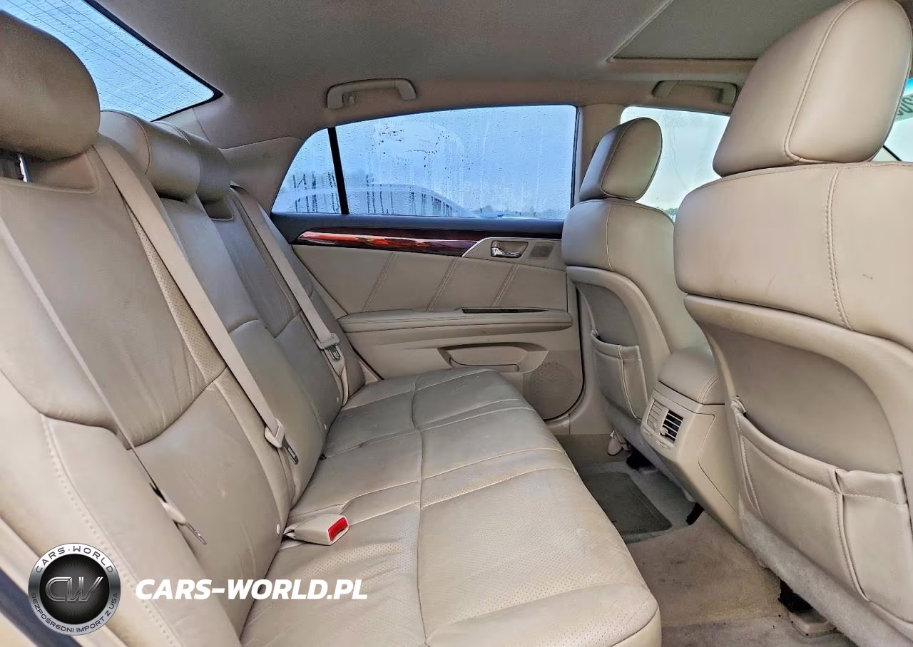 2010 Toyota Avalon Limited VIN:4T1BK3DBXAU358910 - 10