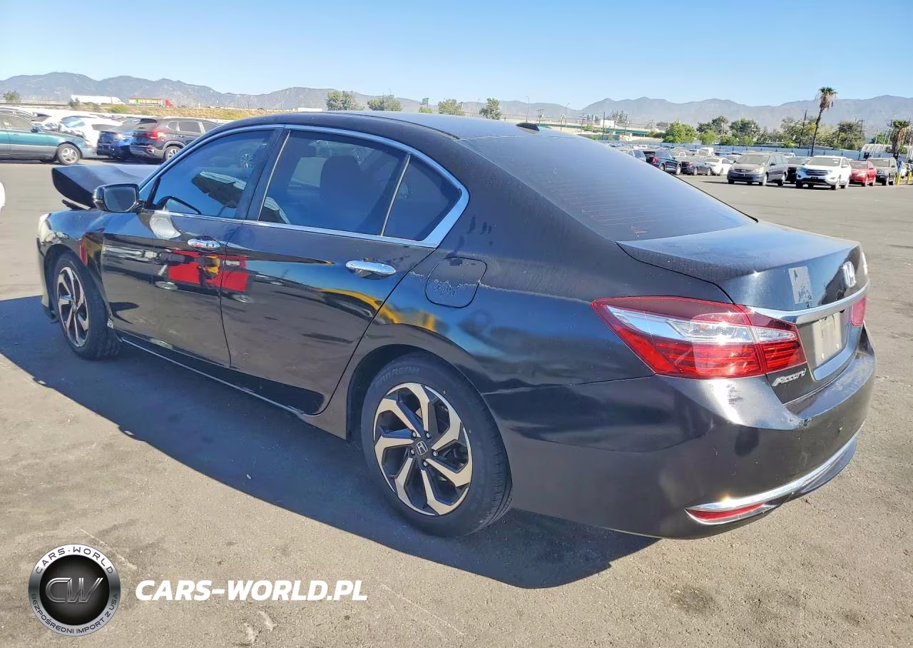 2017 Honda Accord Ex VIN:1HGCR2F7XHA216495 - 2