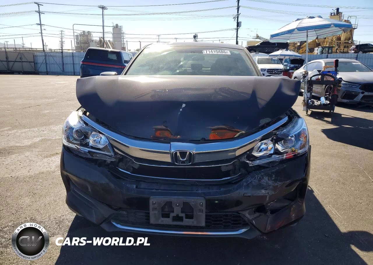 2017 Honda Accord Ex VIN:1HGCR2F7XHA216495 - 5