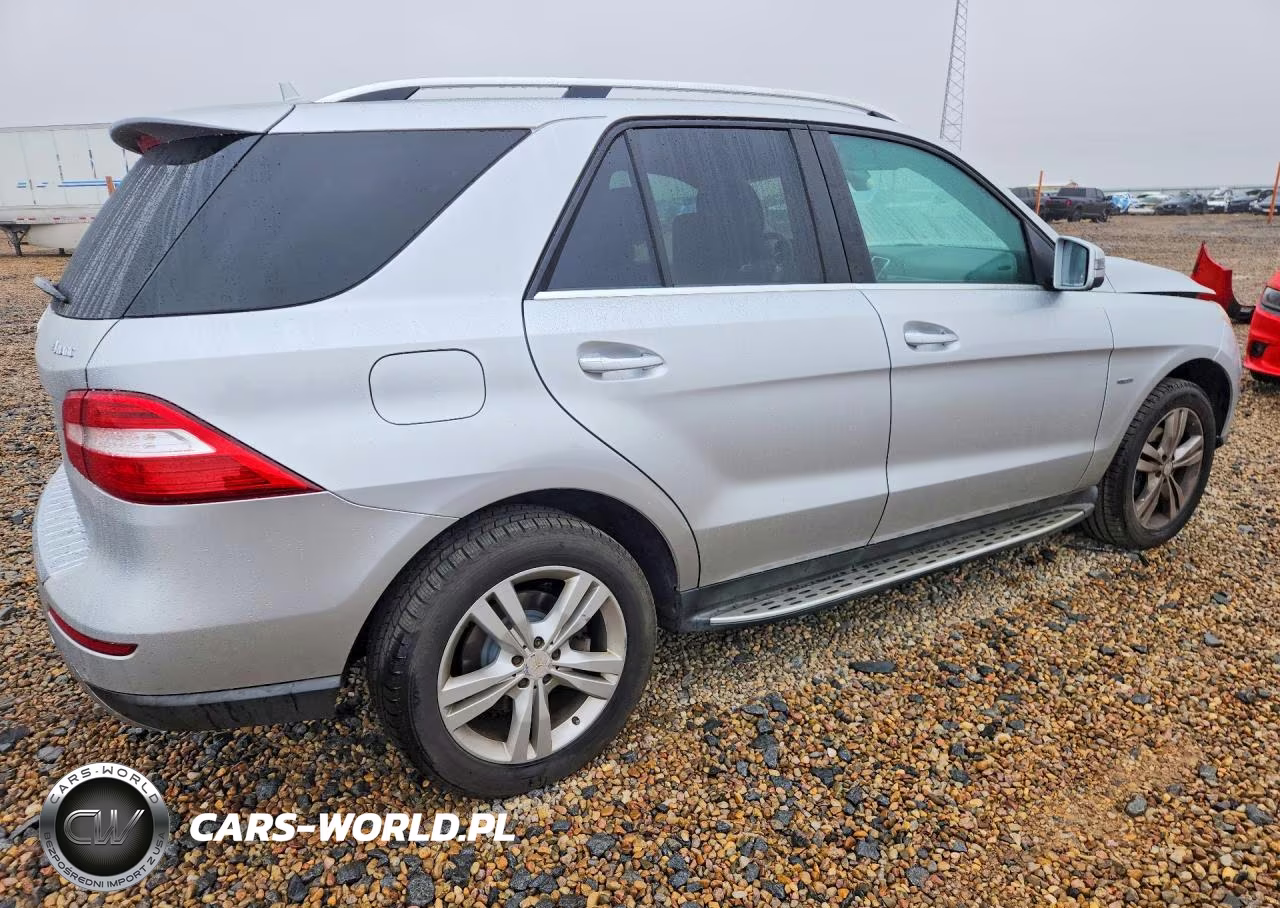 2012 Mercedes-Benz Ml 350 4Matic VIN:4JGDA5HB2CA095785 - 3