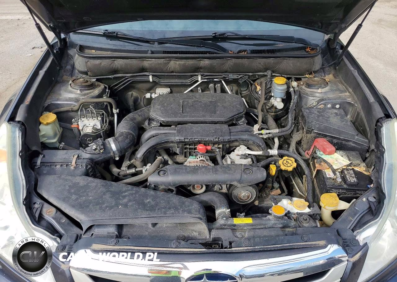 2011 Subaru Outback 2.5I Premium VIN:4S4BRBCC9B3432664 - 12