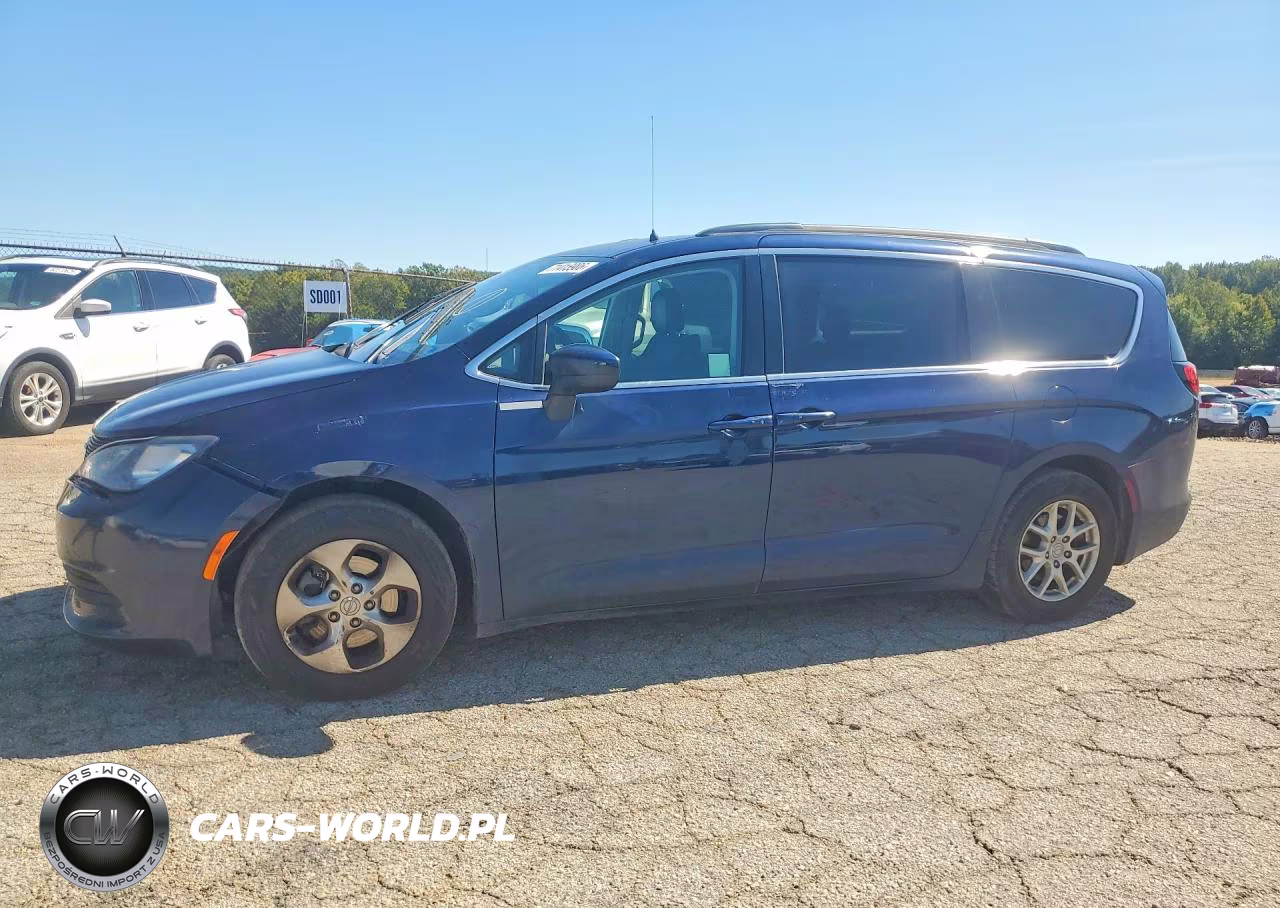 2020 Chrysler Voyager Lxi VIN:2C4RC1DG0LR145237 - 1