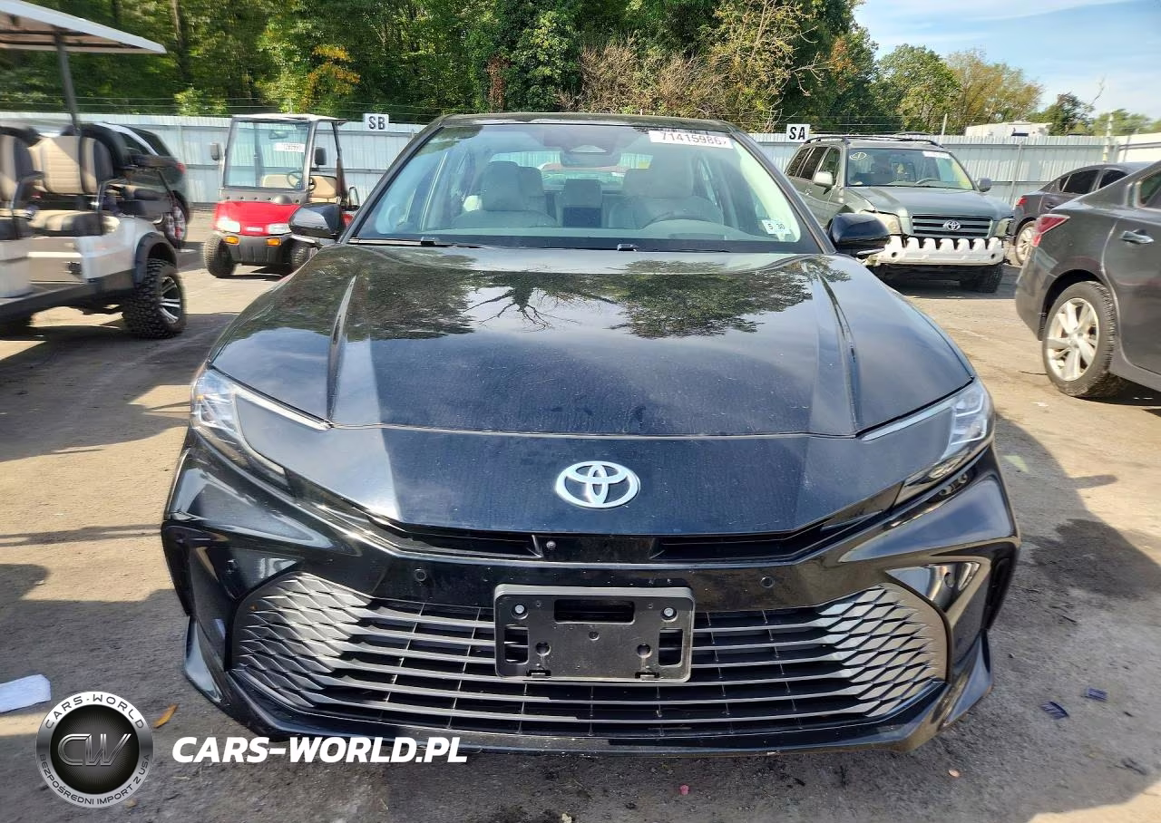 2025 Toyota Camry Xle VIN:4T1DBADK9SU529774 - 5