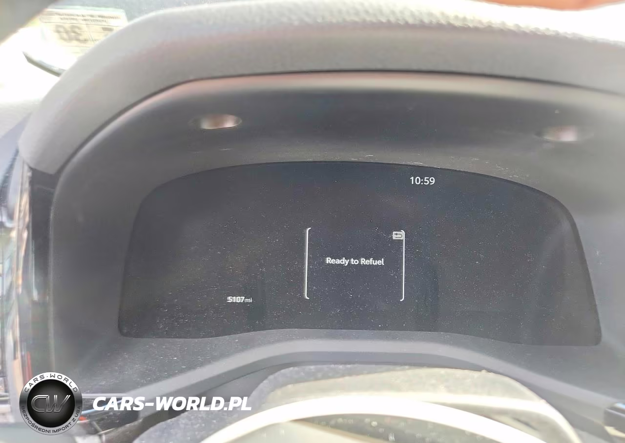 2025 Toyota Camry Xle VIN:4T1DBADK9SU529774 - 9