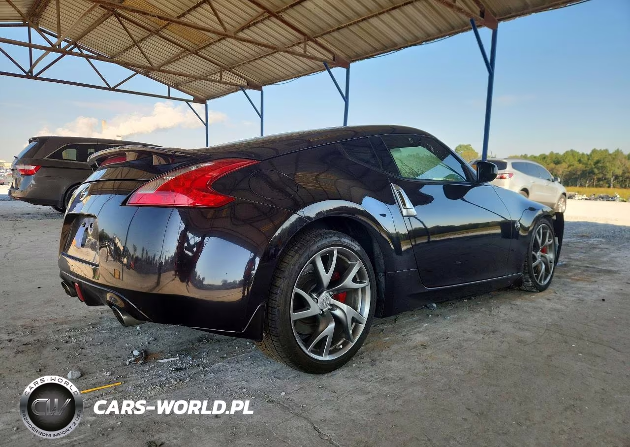2016 Nissan 370Z Sport VIN:JN1AZ4EHXGM931045 - 3