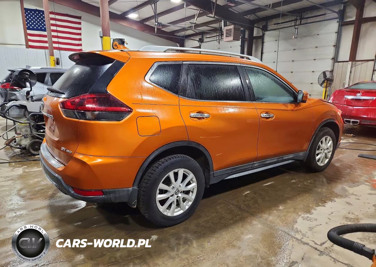 2018 Nissan Rogue Sv VIN:5N1AT2MV6JC764945 - 3