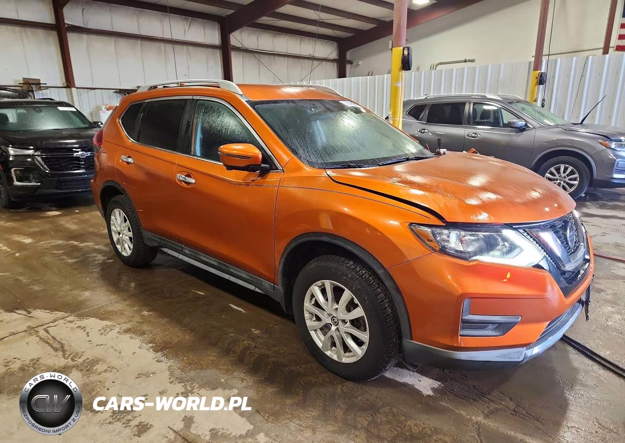 2018 Nissan Rogue Sv VIN:5N1AT2MV6JC764945 - 4