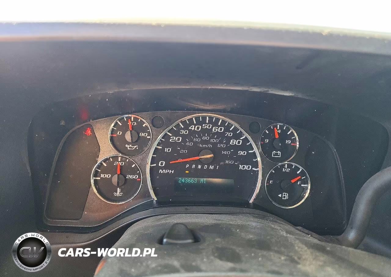 2016 Chevrolet Express G2500 VIN:1GCWGAFF4G1327948 - 9