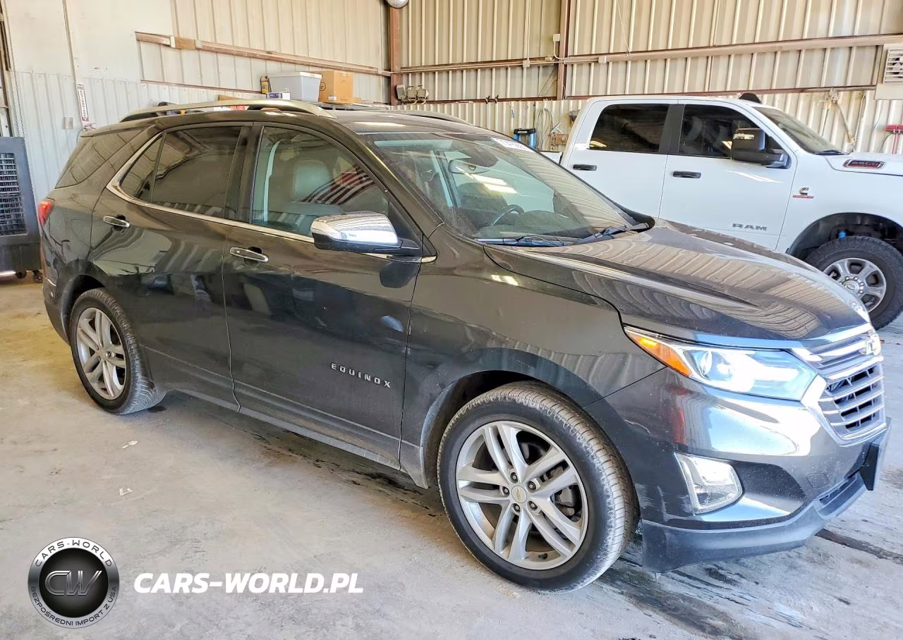 2020 Chevrolet Equinox VIN:2GNAXPEX5L6132110 - 4
