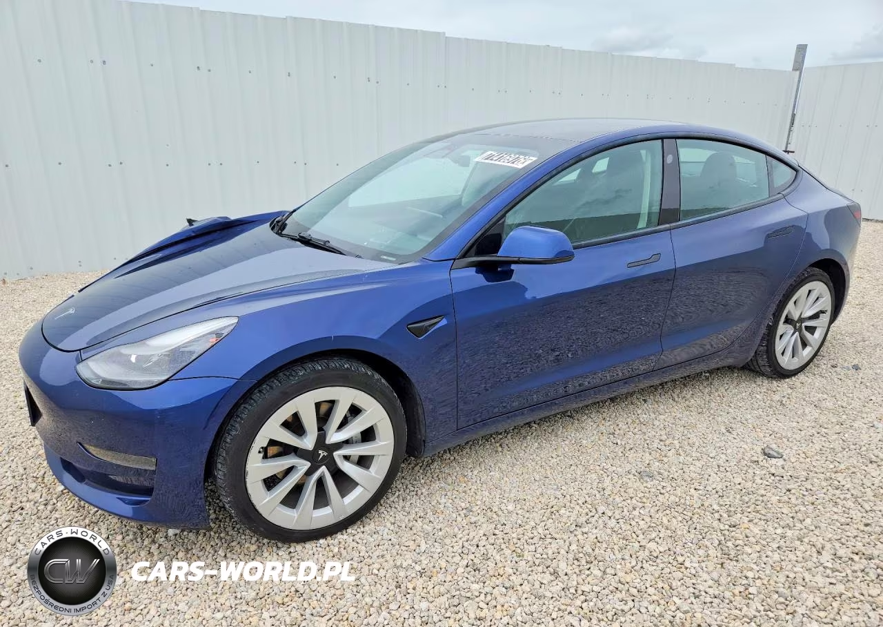 2022 Tesla Model 3 VIN:5YJ3E1EA2NF370445 - 1
