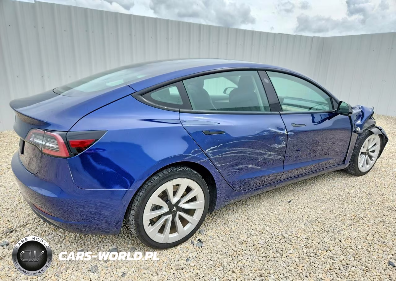 2022 Tesla Model 3 VIN:5YJ3E1EA2NF370445 - 3