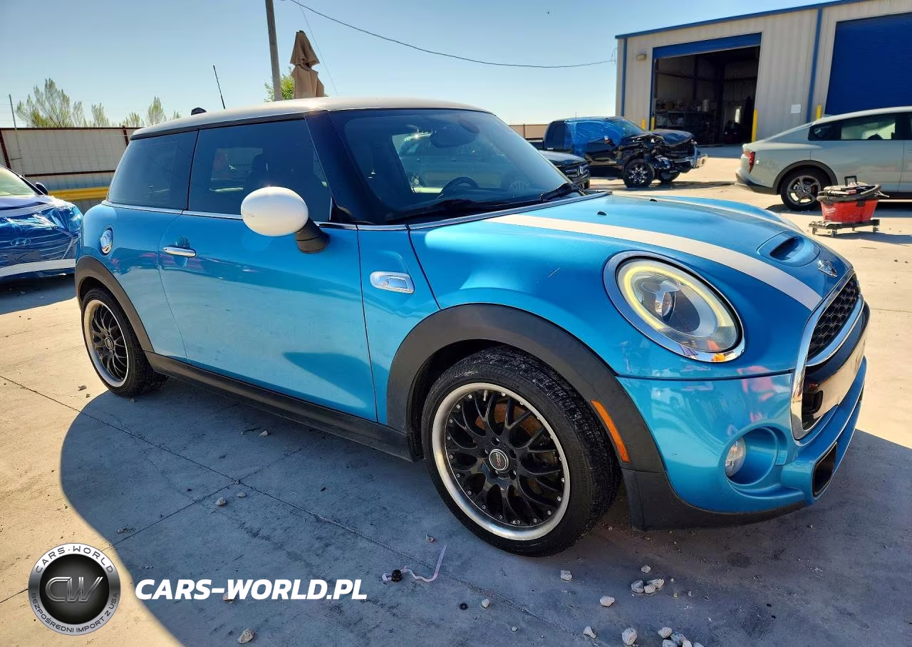 2015 Mini Cooper S VIN:WMWXP7C52F2A36294 - 4