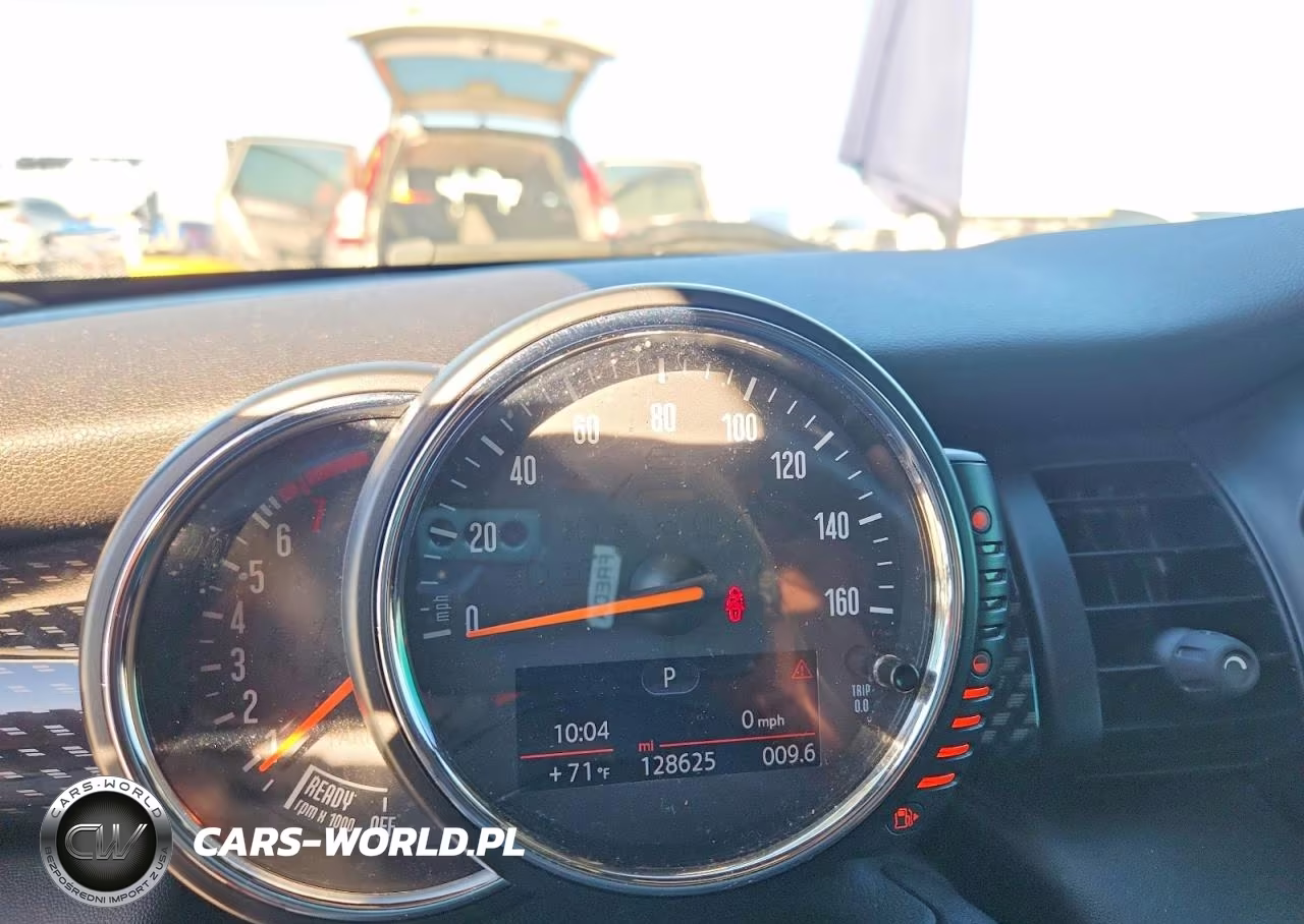2015 Mini Cooper S VIN:WMWXP7C52F2A36294 - 9