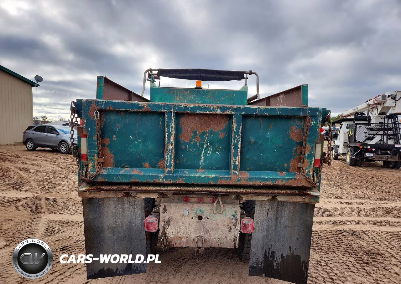 1993 Chevrolet C7 Dump Truck VIN:1GBP7H1J7PJ101240 - 6