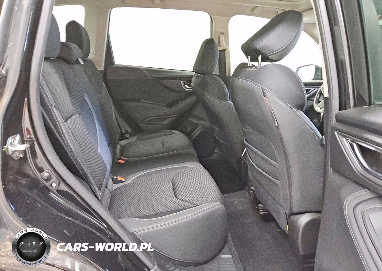 2020 Subaru Forester Premium VIN:JF2SKAJC4LH427223 - 10
