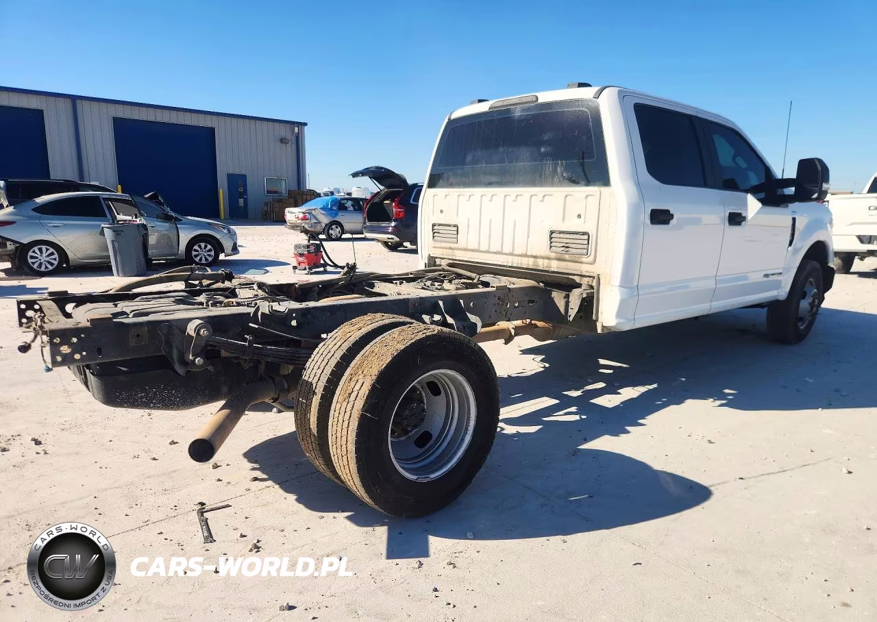 2022 Ford F350 Super Duty VIN:1FD8W3GTXNED18667 - 3