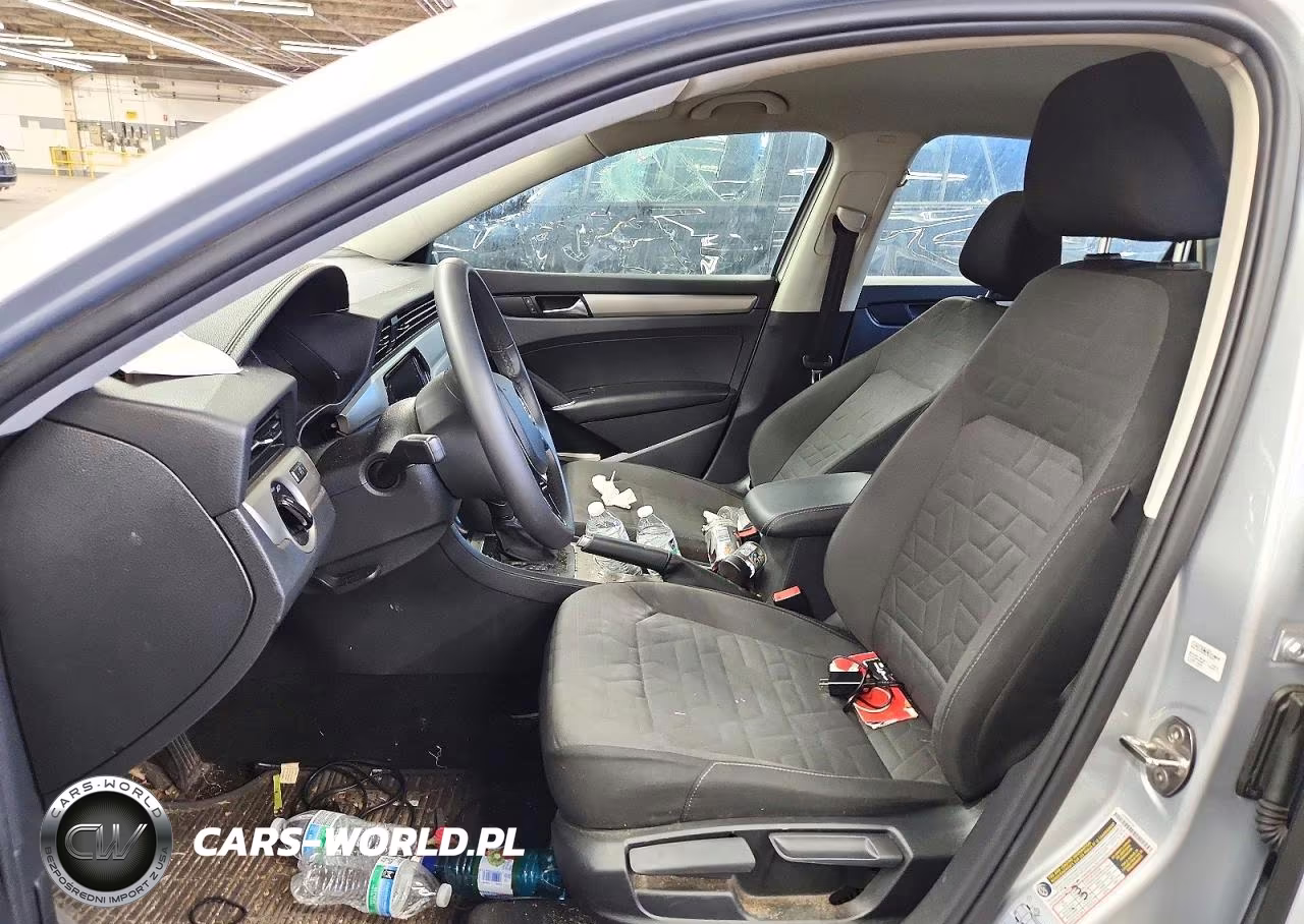 2021 Volkswagen Passat S VIN:1VWAA7A34MC007702 - 7