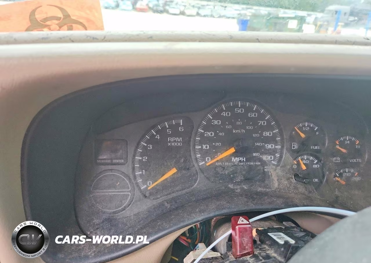 2002 Chevrolet Suburban C1500 VIN:1GNEC16Z22J337394 - 9
