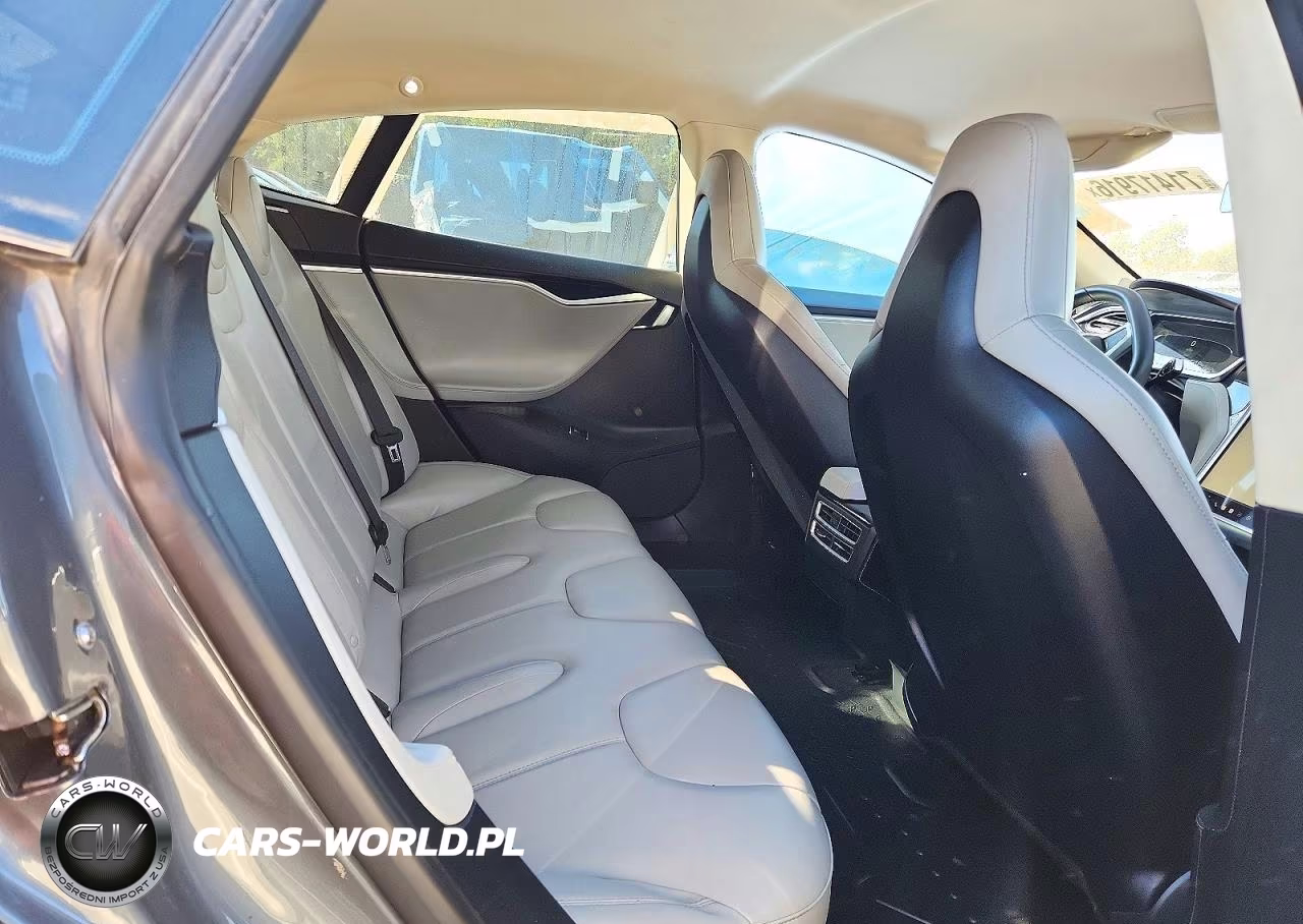 2013 Tesla Model S VIN:5YJSA1BC2DFP11208 - 10