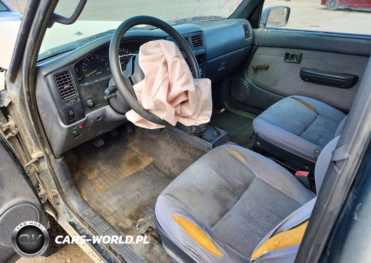 1996 Toyota Tacoma V6 VIN:4TAWN72N2TZ105048 - 8