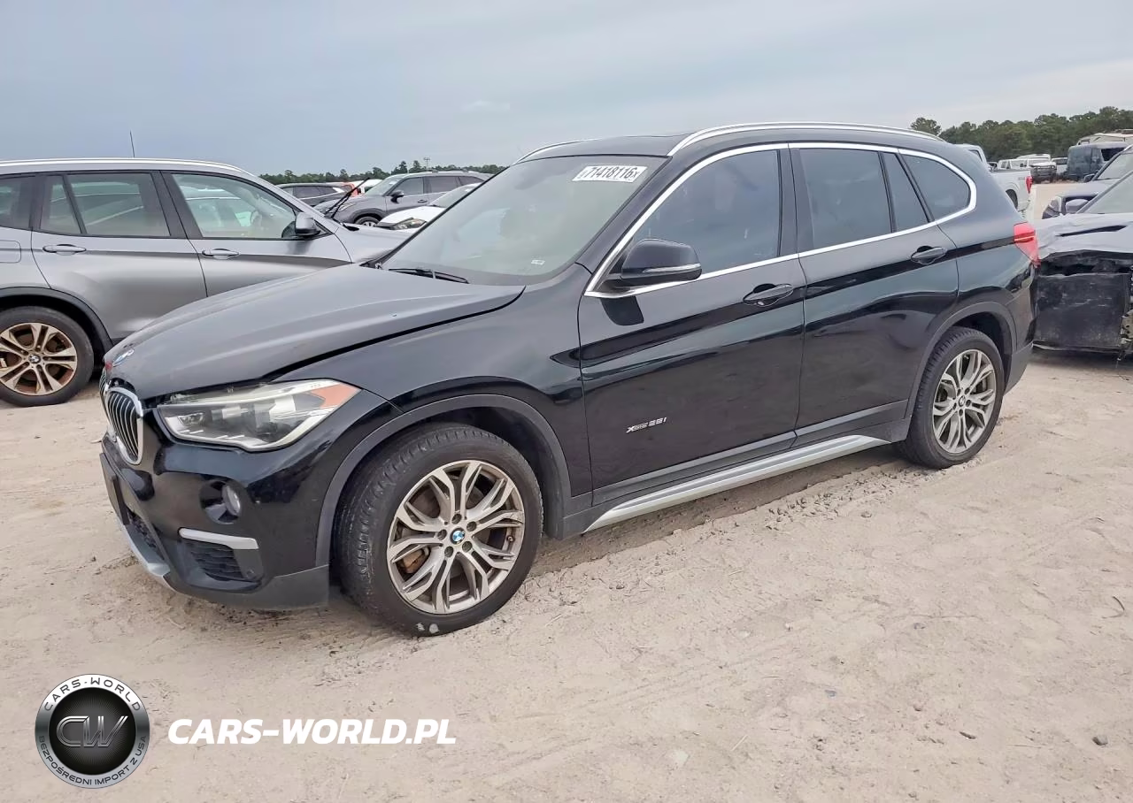 2017 BMW X1 xDrive28I VIN:WBXHT3Z30H4A53655 - 1