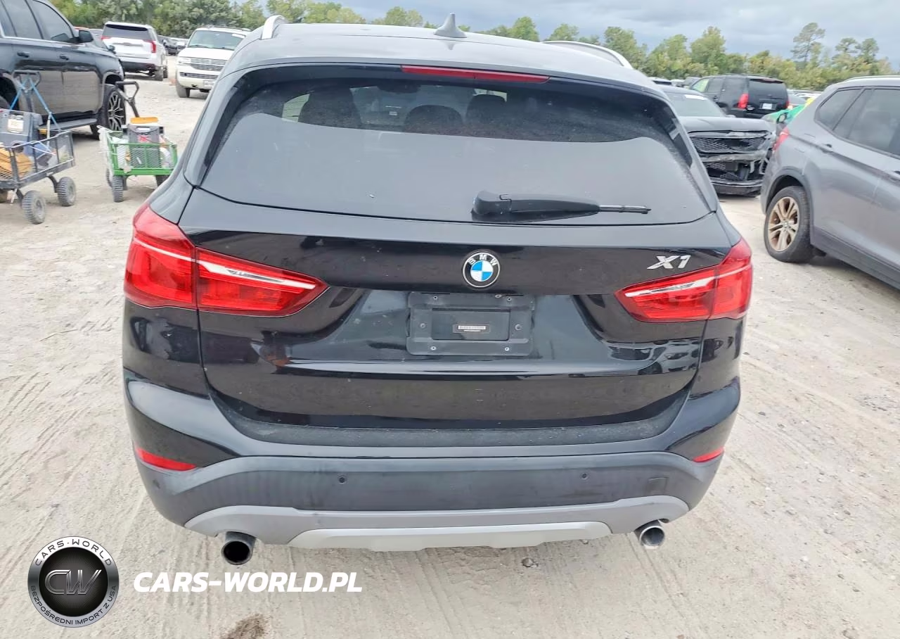 2017 BMW X1 xDrive28I VIN:WBXHT3Z30H4A53655 - 6