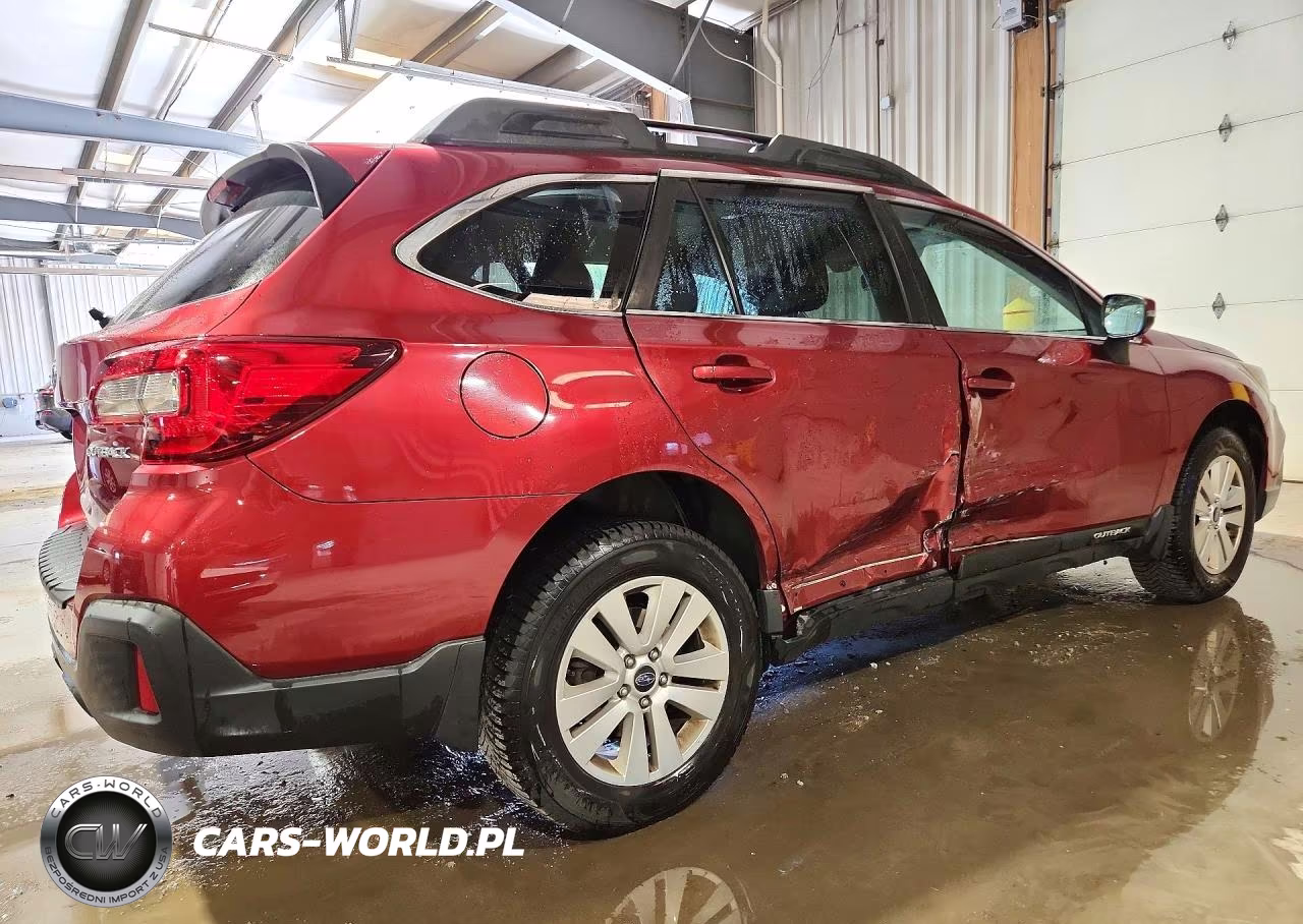 2018 Subaru Outback 2.5I Premium VIN:4S4BSAFC4J3281869 - 3