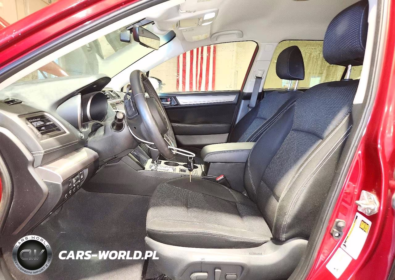 2018 Subaru Outback 2.5I Premium VIN:4S4BSAFC4J3281869 - 7