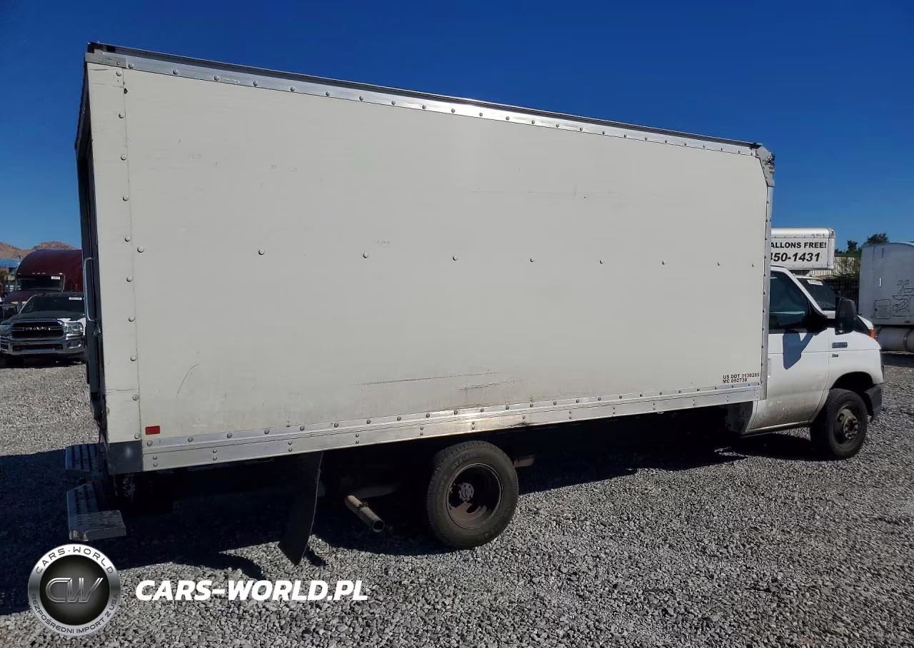 2012 Ford Econoline E350 Super Duty Cutaway Van VIN:1FDWE3FL1CDA65060 - 3
