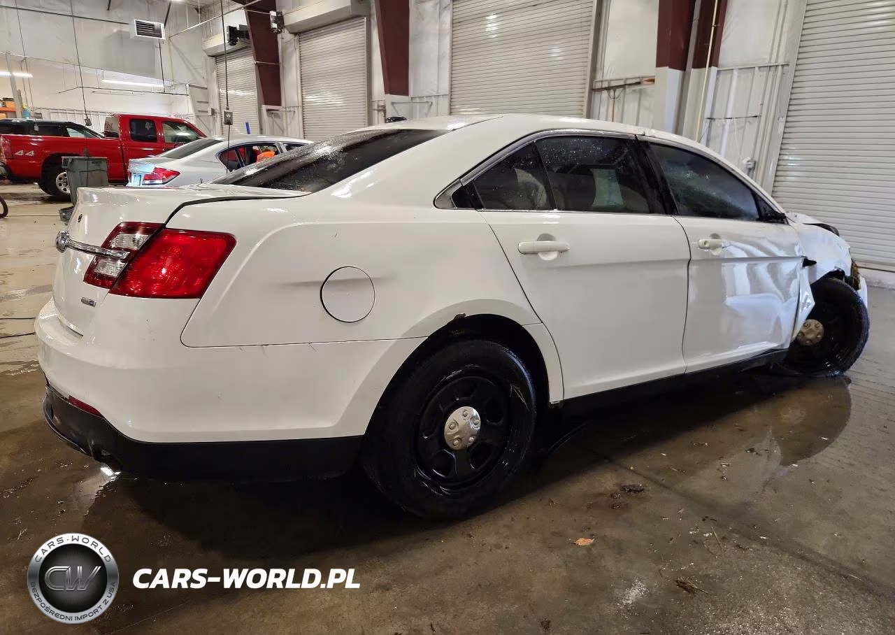 2016 Ford Taurus Police Interceptor VIN:1FAHP2MK8GG111988 - 3