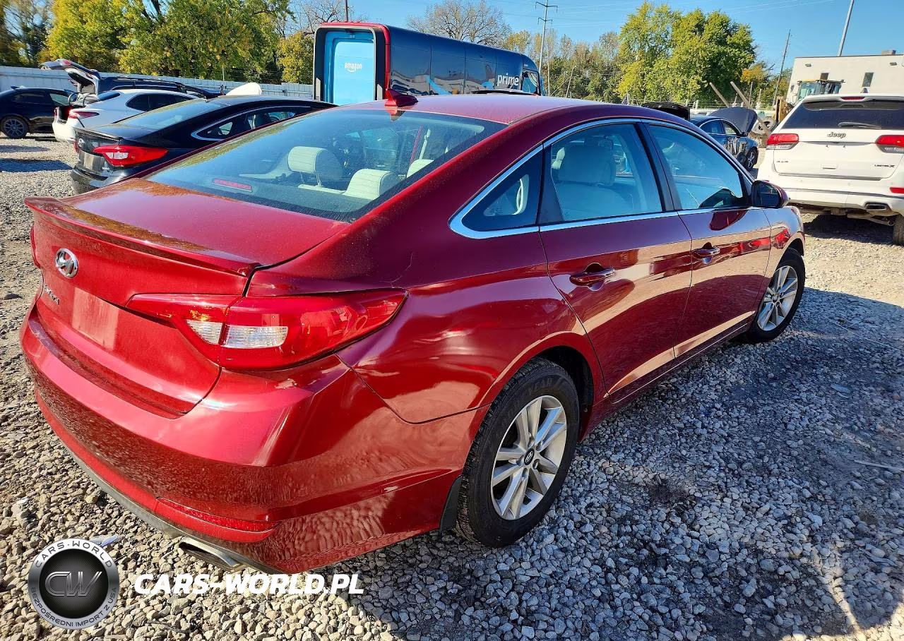 2015 Hyundai Sonata Se VIN:5NPE24AF1FH224920 - 3