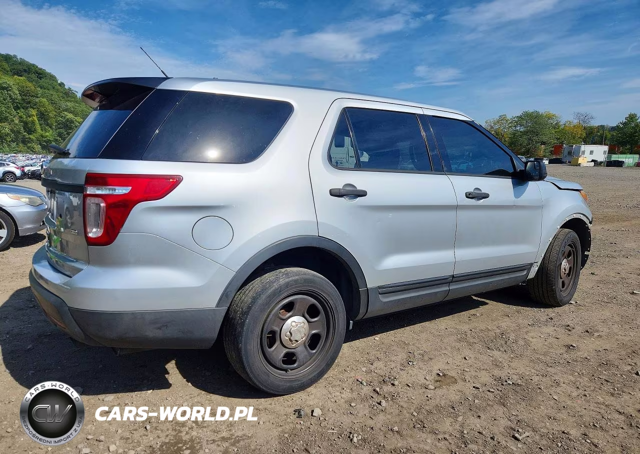 2013 Ford Explorer Police Interceptor VIN:1FM5K8AR2DGA88845 - 3