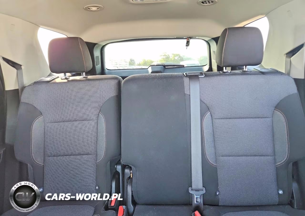 2021 Chevrolet Traverse Ls VIN:1GNEVFKW7MJ216107 - 10