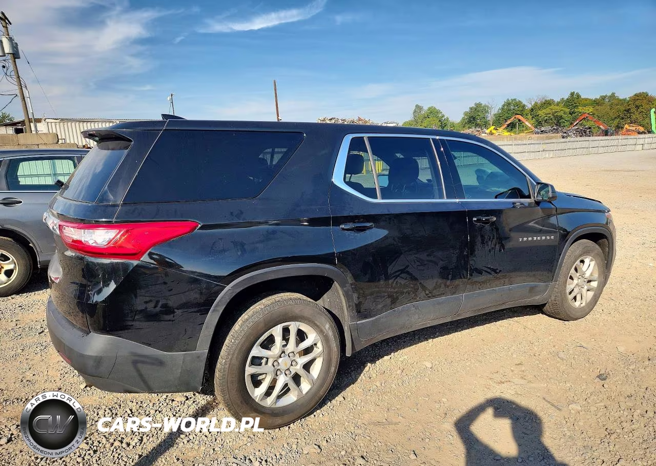 2021 Chevrolet Traverse Ls VIN:1GNEVFKW7MJ216107 - 3