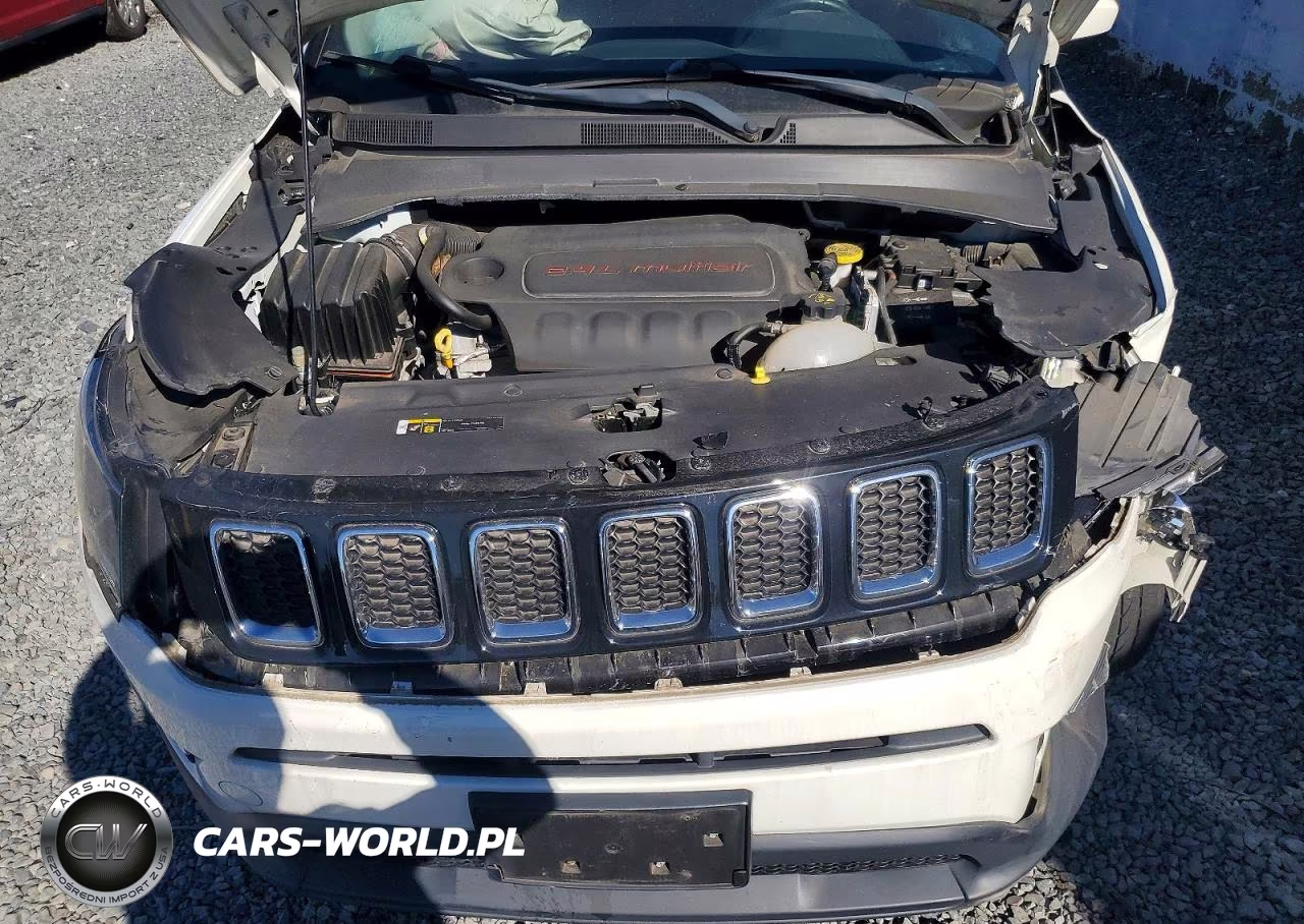 2018 Jeep Compass Latitude VIN:3C4NJDBB7JT232673 - 12
