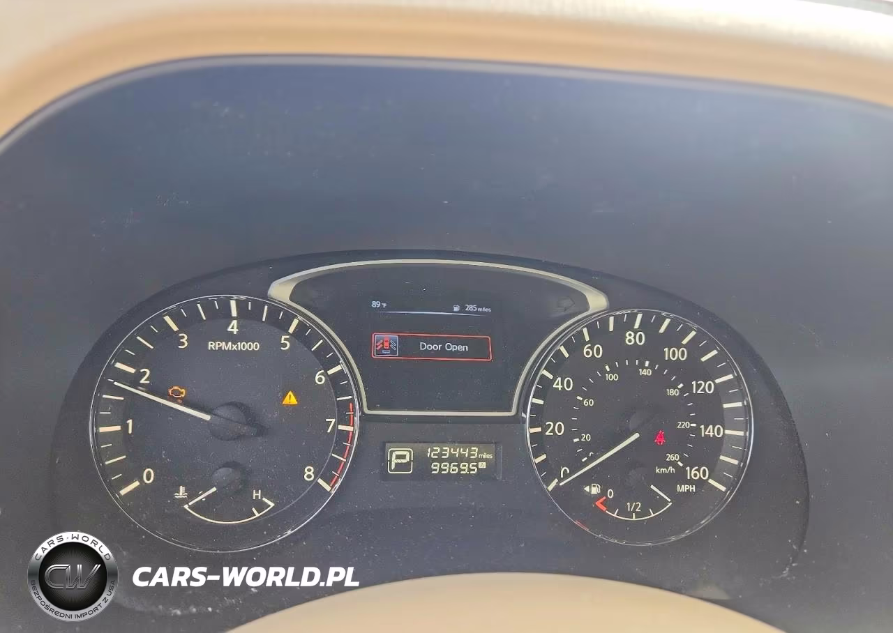 2015 Nissan Pathfinder Sl VIN:5N1AR2MN3FC645594 - 9