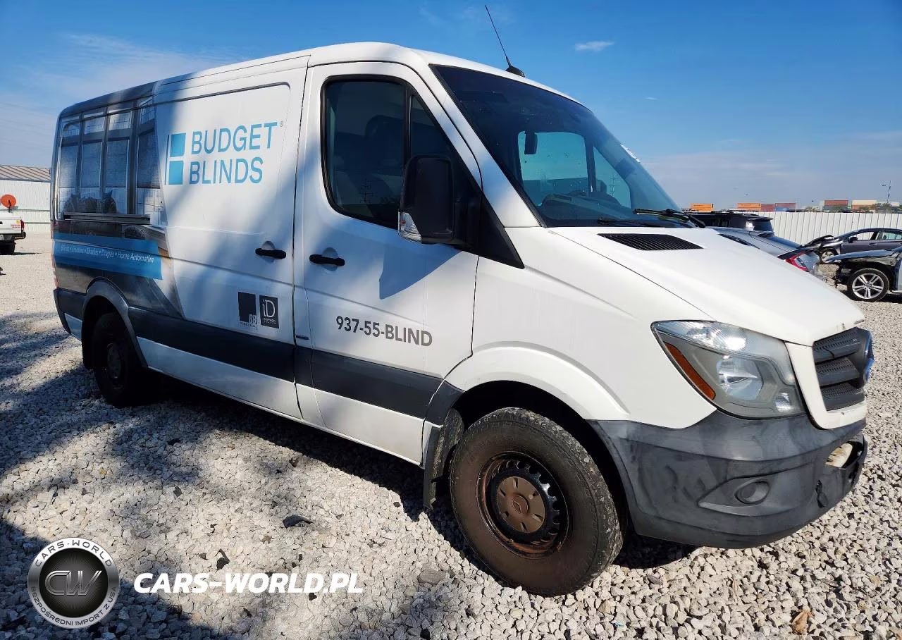 2016 Mercedes-Benz Sprinter 2500 VIN:WD3PE7DD0GP245463 - 4