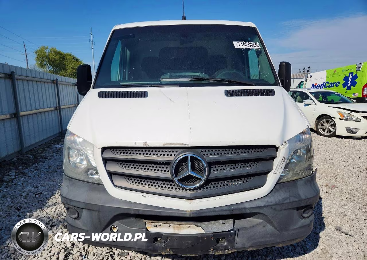 2016 Mercedes-Benz Sprinter 2500 VIN:WD3PE7DD0GP245463 - 5