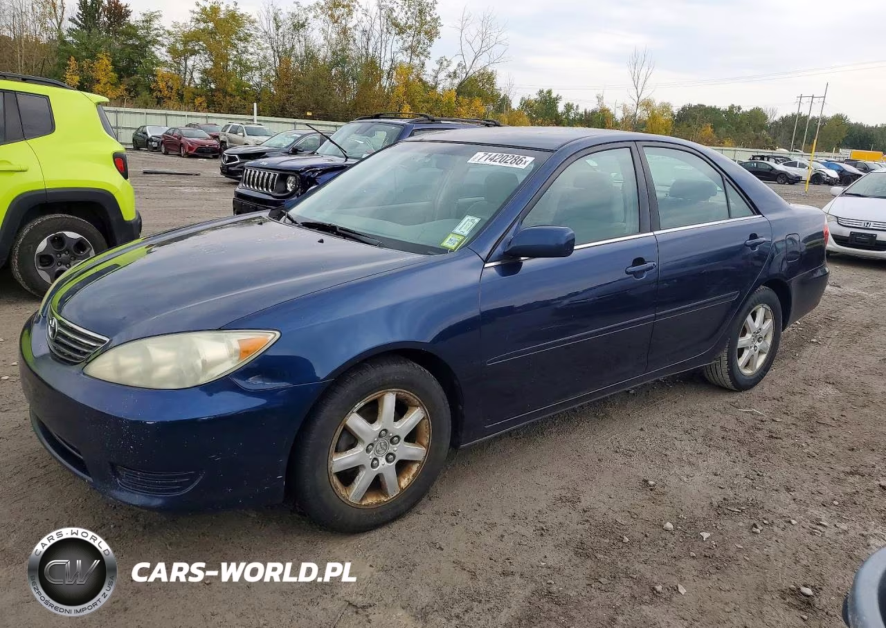 2006 Toyota Camry Le – zdjęcie 1 z 12