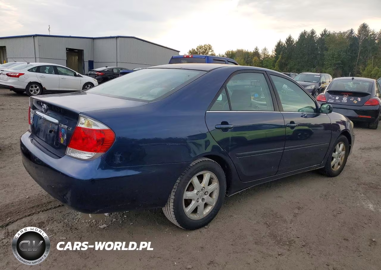 2006 Toyota Camry Le VIN:4T1BE32K06U117410 - 3