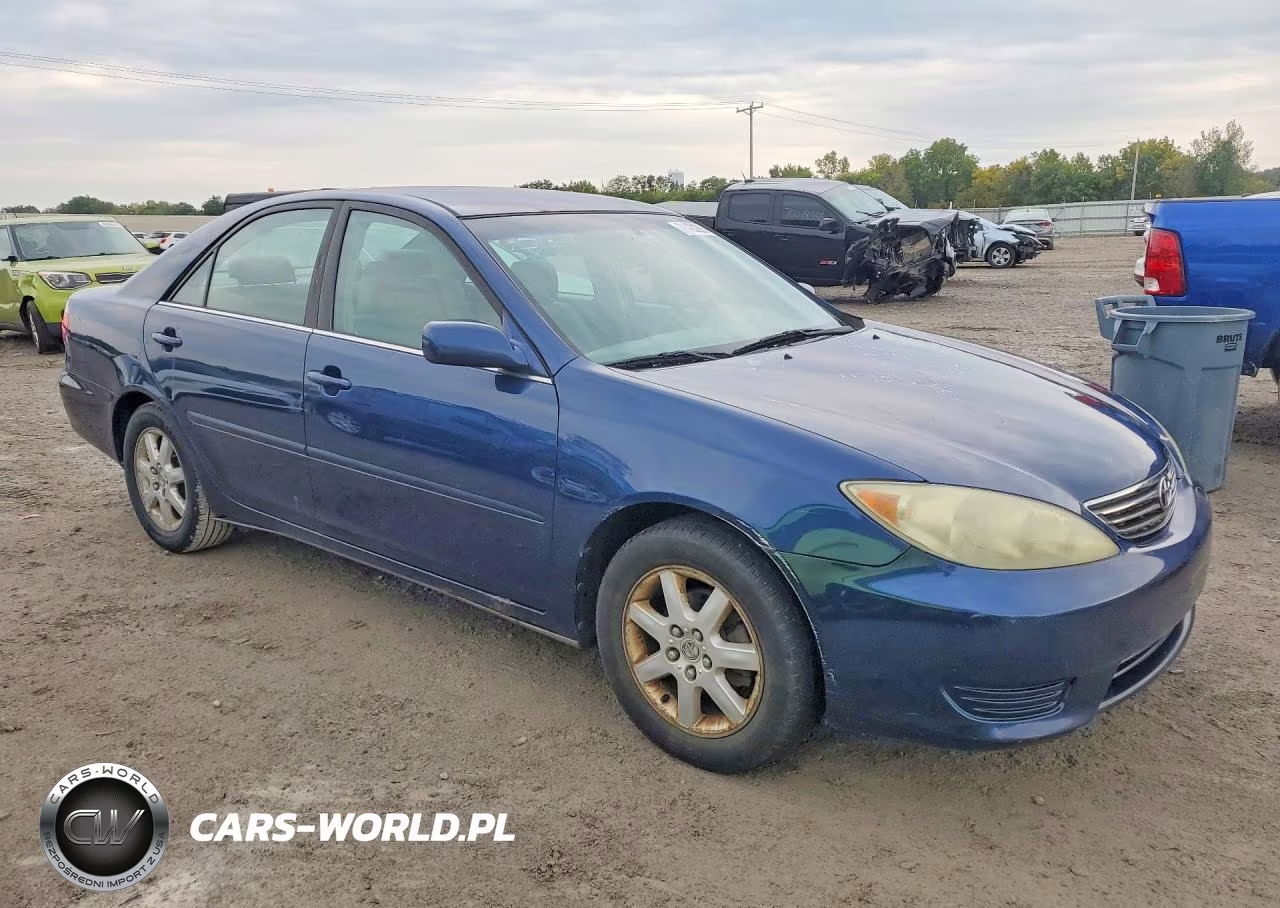 2006 Toyota Camry Le VIN:4T1BE32K06U117410 - 4
