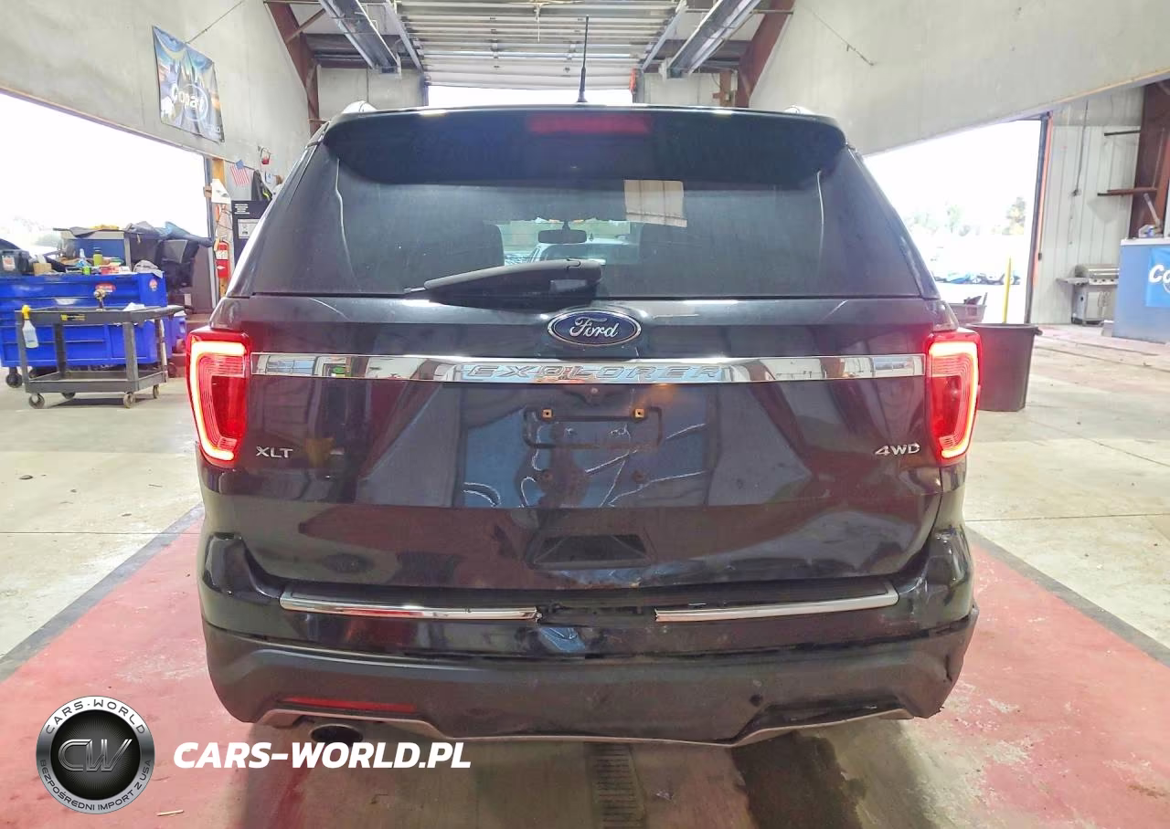 2018 Ford Explorer Xlt VIN:1FM5K8D85JGA65459 - 6