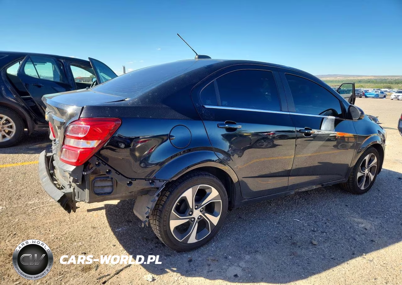 2017 Chevrolet Sonic Premier VIN:1G1JF5SB4H4124221 - 3