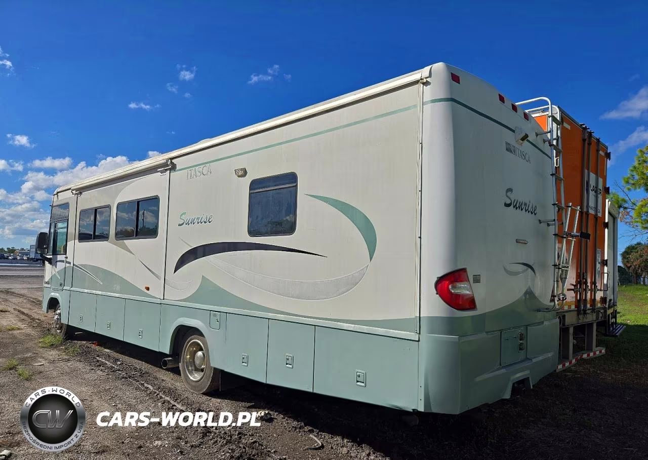 2005 Winnebago Sunrise Rv VIN:5B4MP67G353400312 - 3