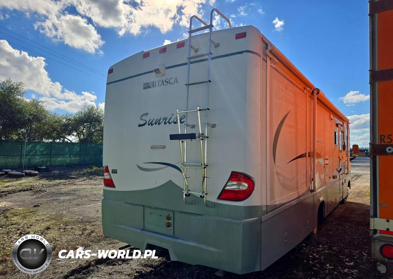 2005 Winnebago Sunrise Rv VIN:5B4MP67G353400312 - 6